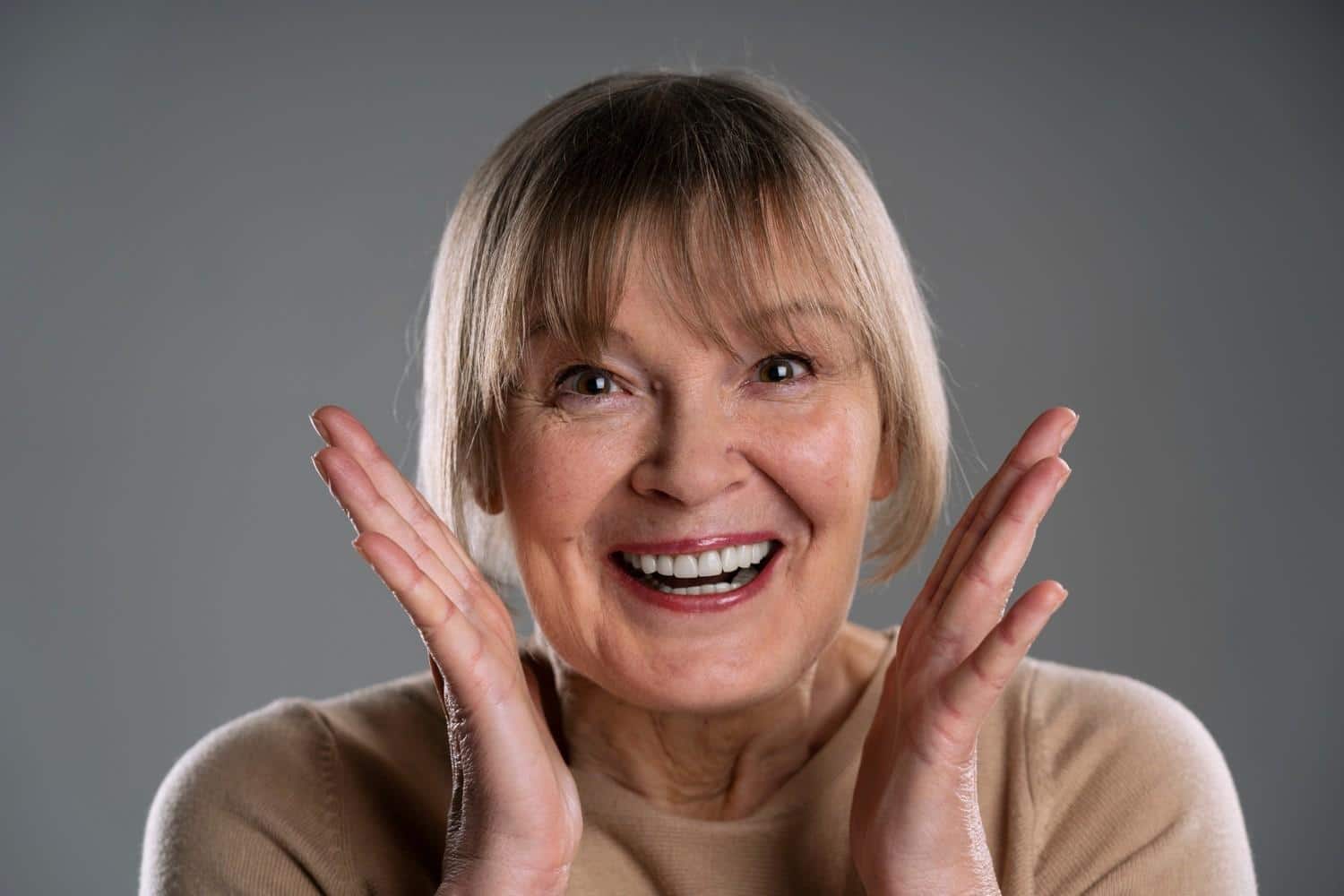 fixed and removable dentures in Albania