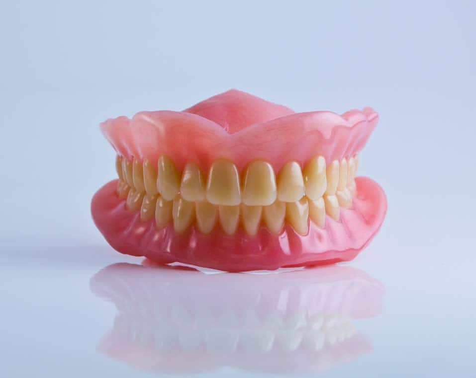 affordable dentures in Albania